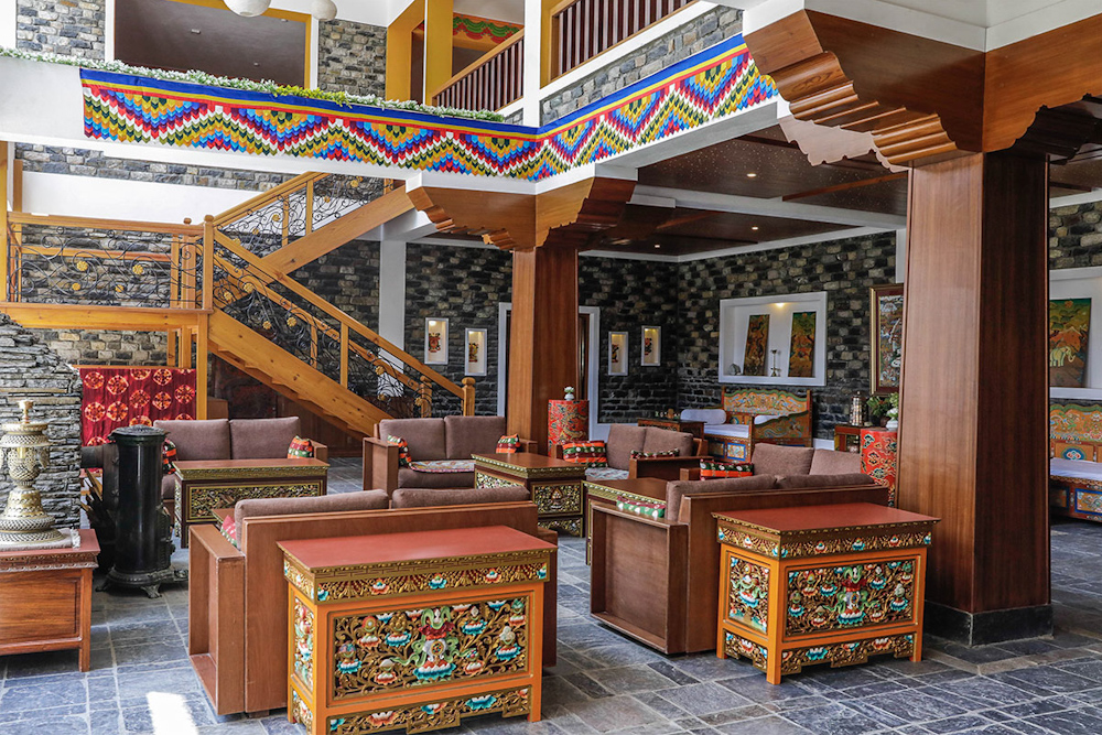 Royal Mustang Resort